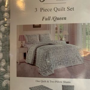 Luxury three-piece quilt set